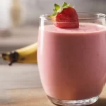 Strawberry Banana Smoothie with Yogurt